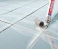 Popisovač na špáry edding 8200 strieborno-sivý v BL